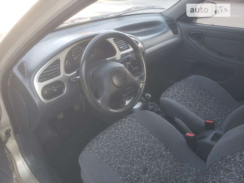 Седан ЗАЗ Sens 2011 в Тернополі