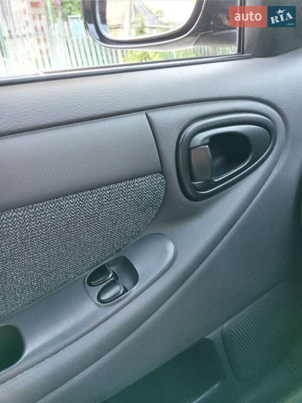 Седан ЗАЗ Sens 2013 в Запорожье