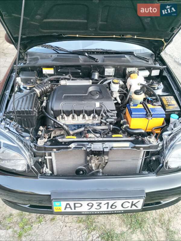 Седан ЗАЗ Sens 2013 в Запорожье