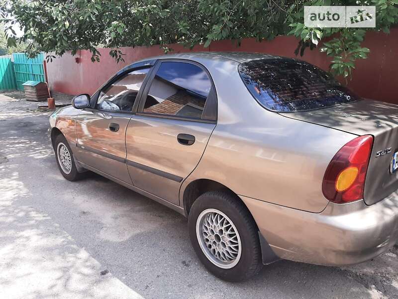 Седан ЗАЗ Sens 2011 в Киеве