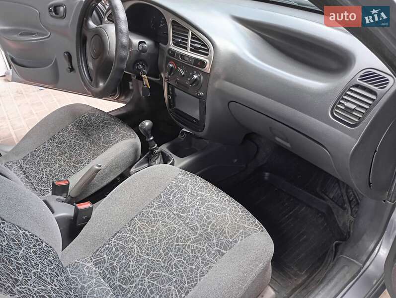 Седан ЗАЗ Sens 2010 в Херсоні