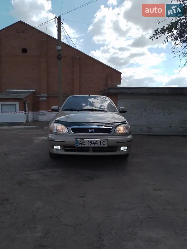 ЗАЗ Sens