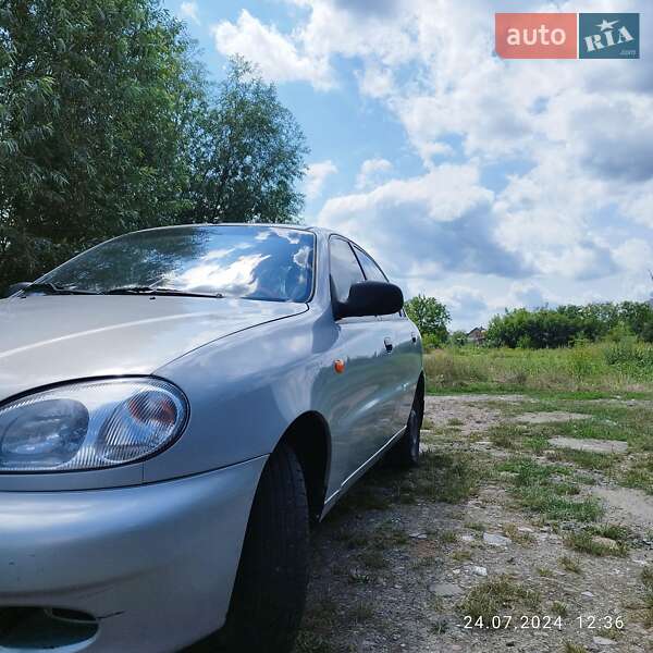 Седан ЗАЗ Sens 2011 в Жовкві