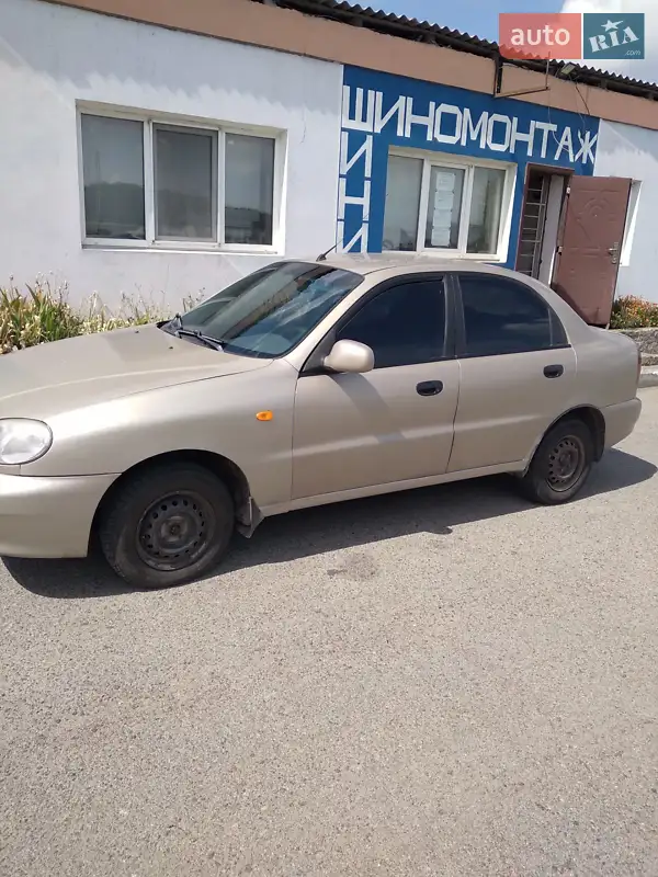 ЗАЗ Sens