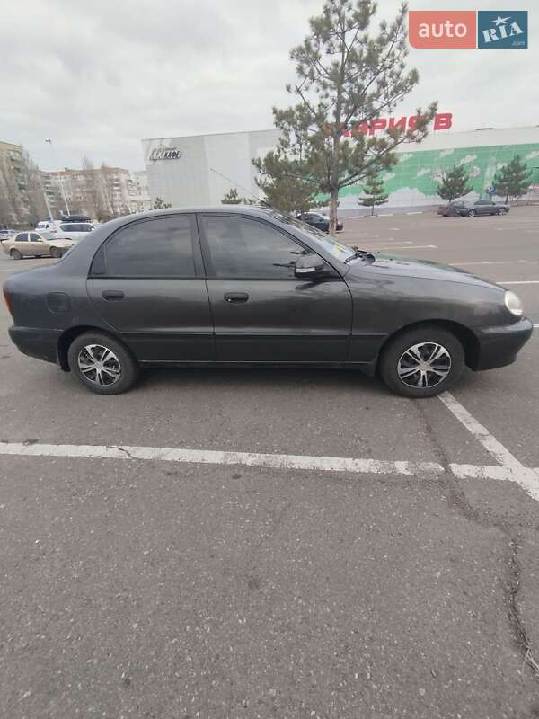 Седан ЗАЗ Sens 2014 в Николаеве