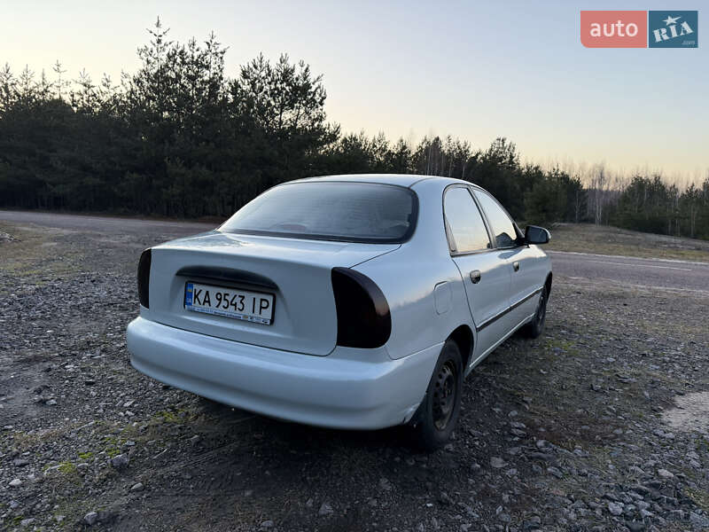 Седан ЗАЗ Sens 2015 в Макарові