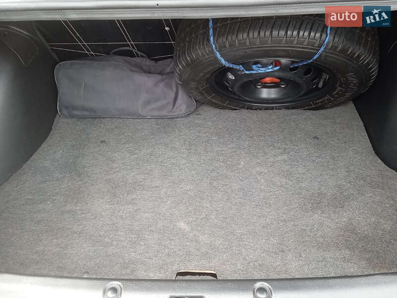 Седан ЗАЗ Sens 2011 в Мукачево