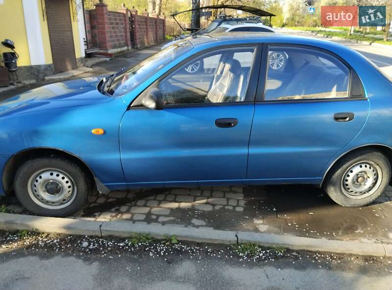 ЗАЗ Sens 2012