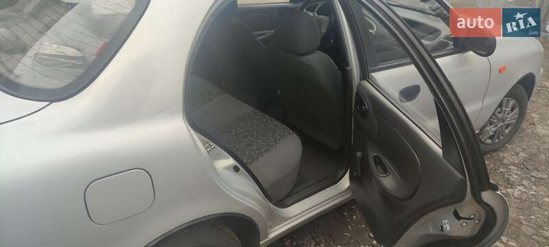 Седан ЗАЗ Sens 2011 в Чернігові