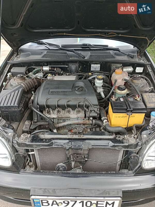 Хэтчбек ЗАЗ Sens 2015 в Александровке