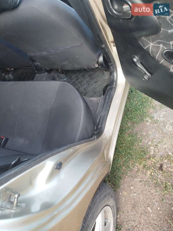 Седан ЗАЗ Sens 2004 в Шполе