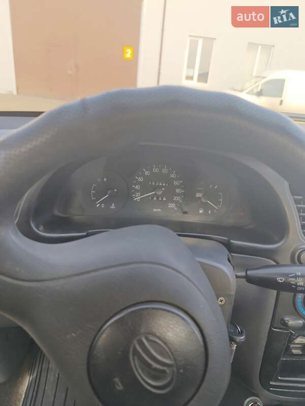 Седан ЗАЗ Sens 2012 в Шполі