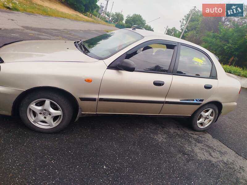 Седан ЗАЗ Sens 2004 в Шполе