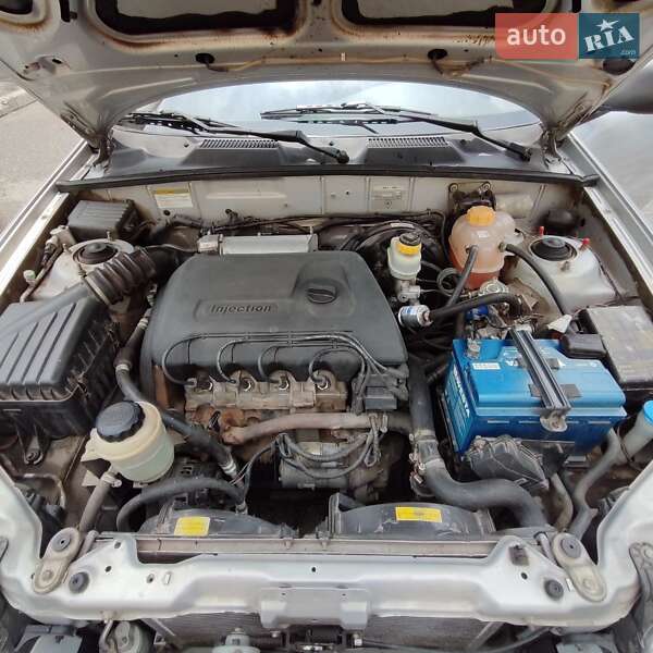 Седан ЗАЗ Sens 2011 в Староконстантинове