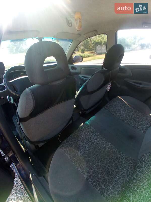 Седан ЗАЗ Sens 2011 в Козельщине