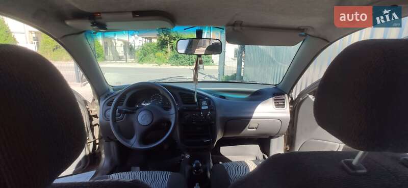 Седан ЗАЗ Sens 2012 в Петропавлівській Борщагівці