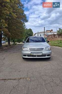 Седан ЗАЗ Sens 2010 в 