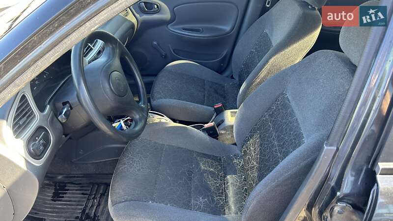 Седан ЗАЗ Sens 2010 в Києві