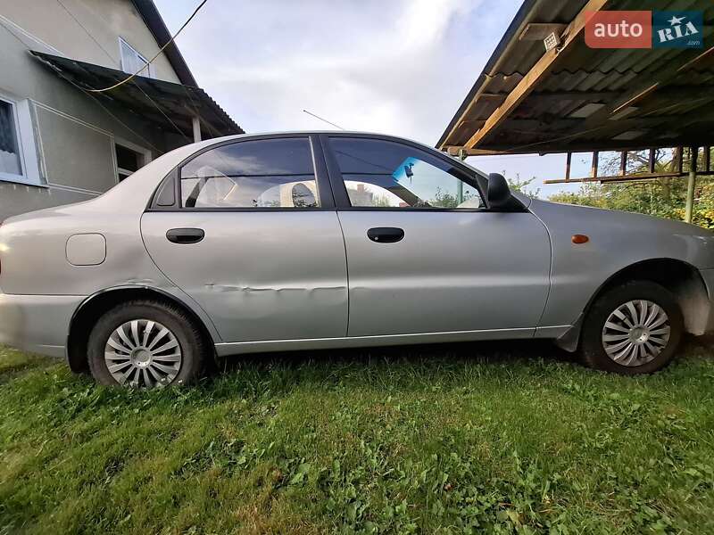 Седан ЗАЗ Sens 2011 в Рудки