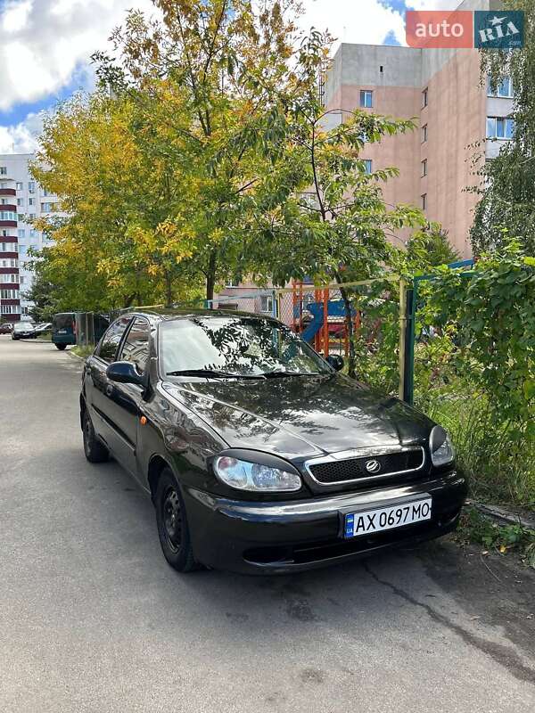 ЗАЗ Sens 2012
