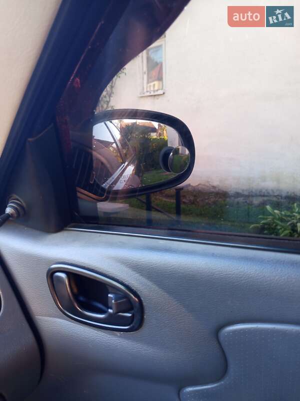 Седан ЗАЗ Sens 2010 в Східниці