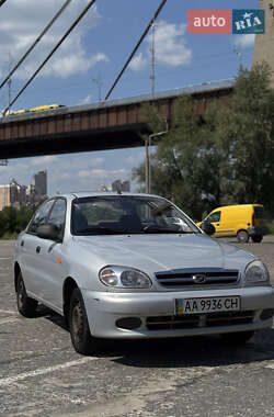 Седан ЗАЗ Sens 2011 в 