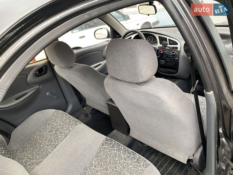 Седан ЗАЗ Sens 2010 в Запорожье