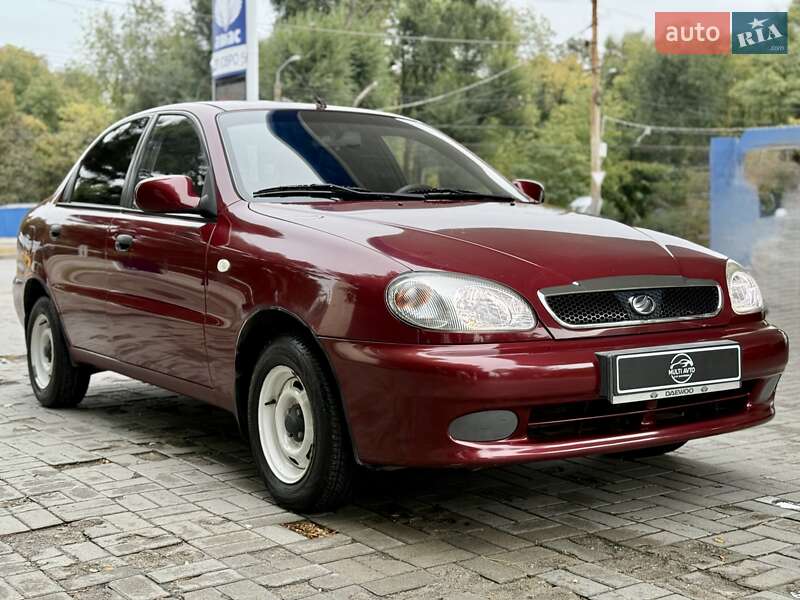 Седан ЗАЗ Sens 2013 в Дніпрі