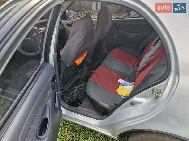 Седан ЗАЗ Sens 2012 в Борисполі