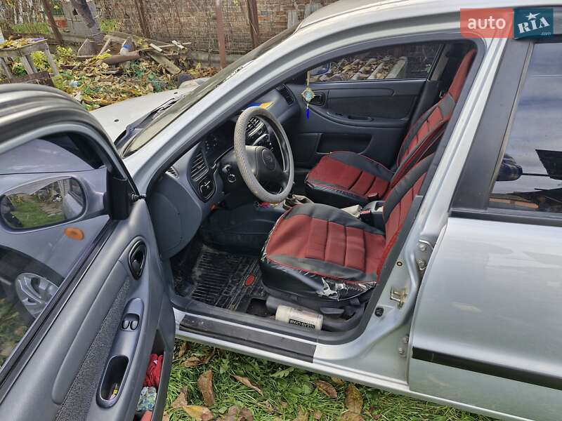 Седан ЗАЗ Sens 2012 в Борисполі