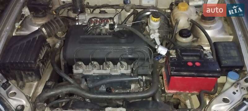 Седан ЗАЗ Sens 2015 в Староконстантинове