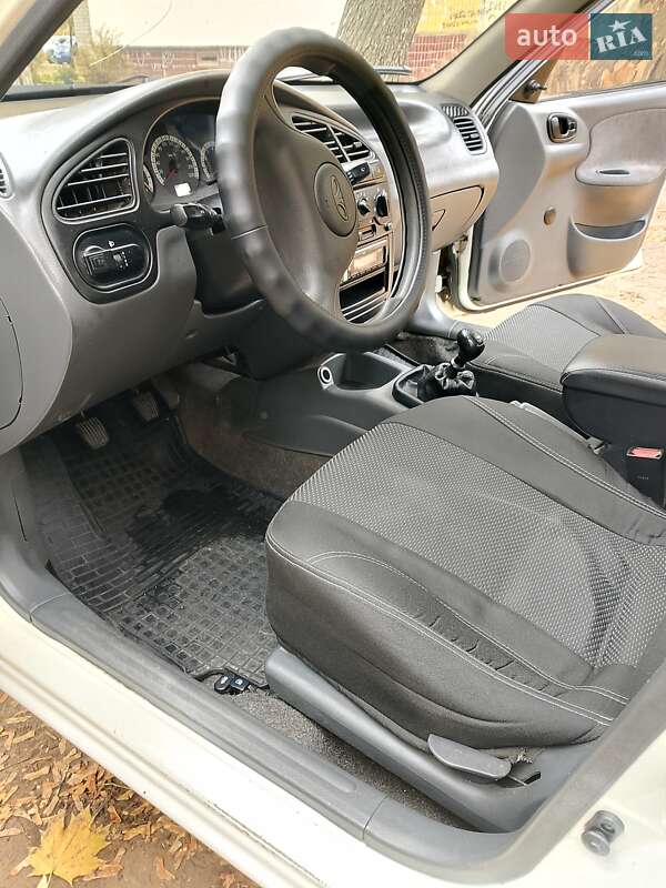 Седан ЗАЗ Sens 2007 в Дніпрі