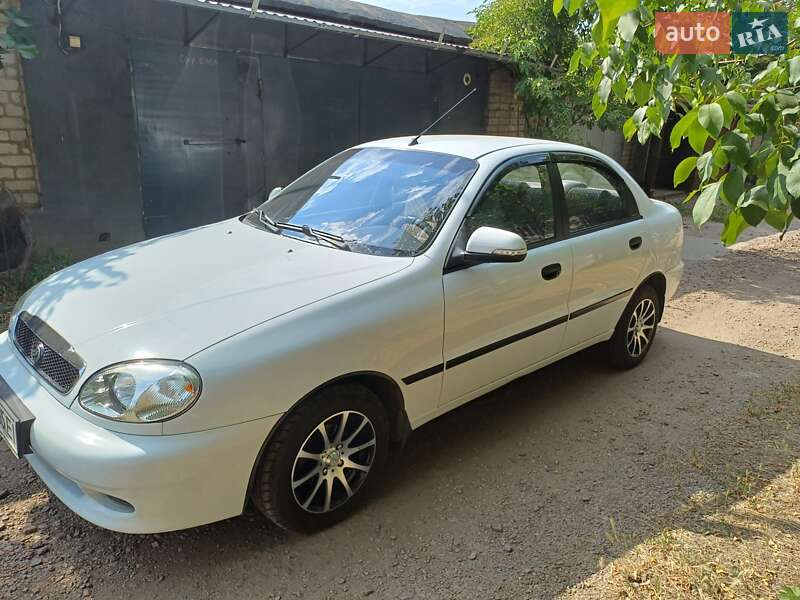 Седан ЗАЗ Sens 2014 в Марганце