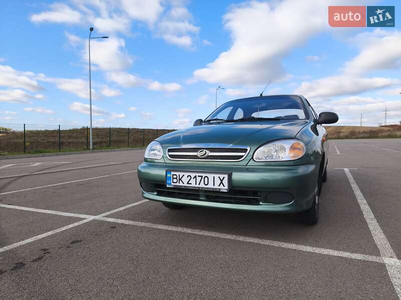 Седан ЗАЗ Sens 2011 в Ровно