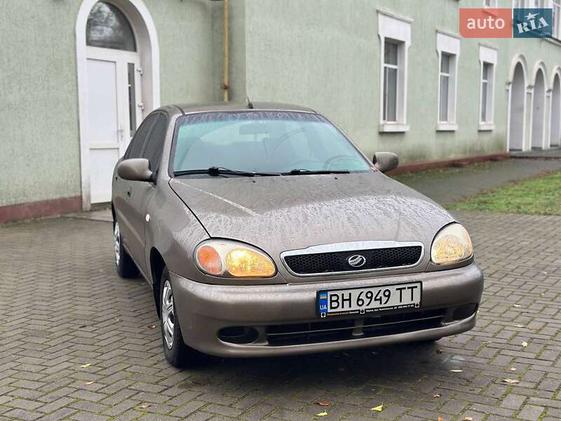 Седан ЗАЗ Sens 2012 в Николаеве