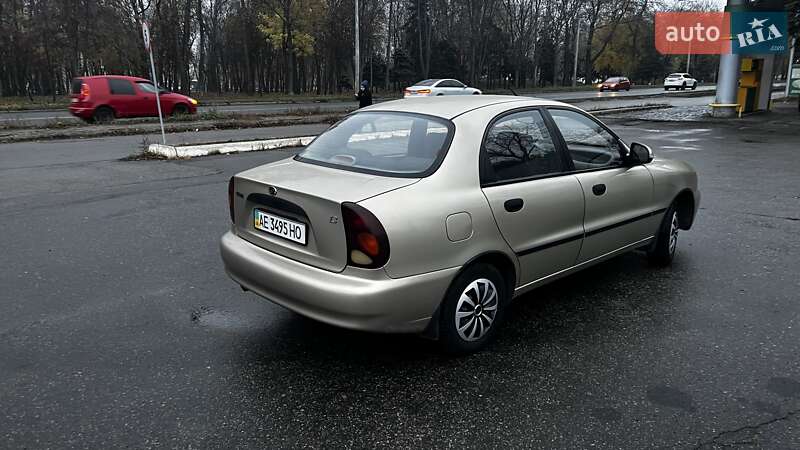 Седан ЗАЗ Sens 2014 в Дніпрі