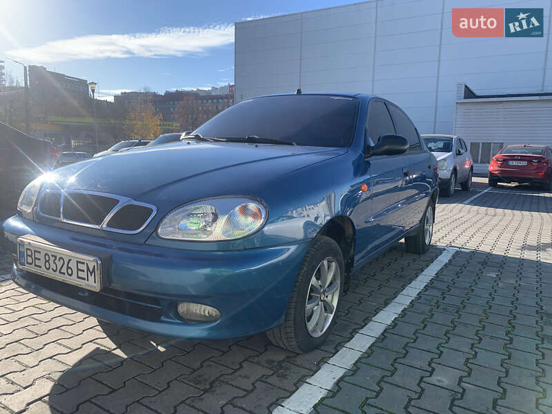 Седан ЗАЗ Sens 2011 в Черновцах