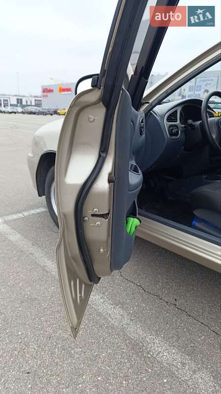 Седан ЗАЗ Sens 2011 в Києві