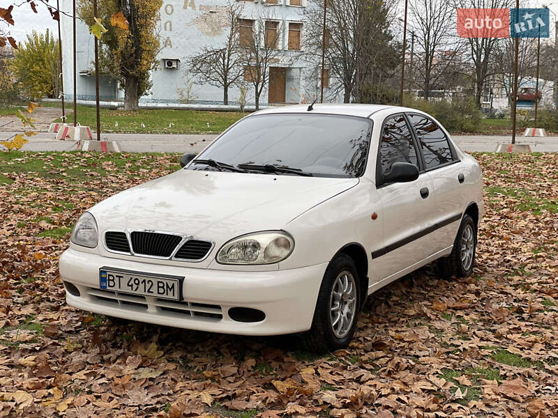 Седан ЗАЗ Sens 2007 в Херсоне