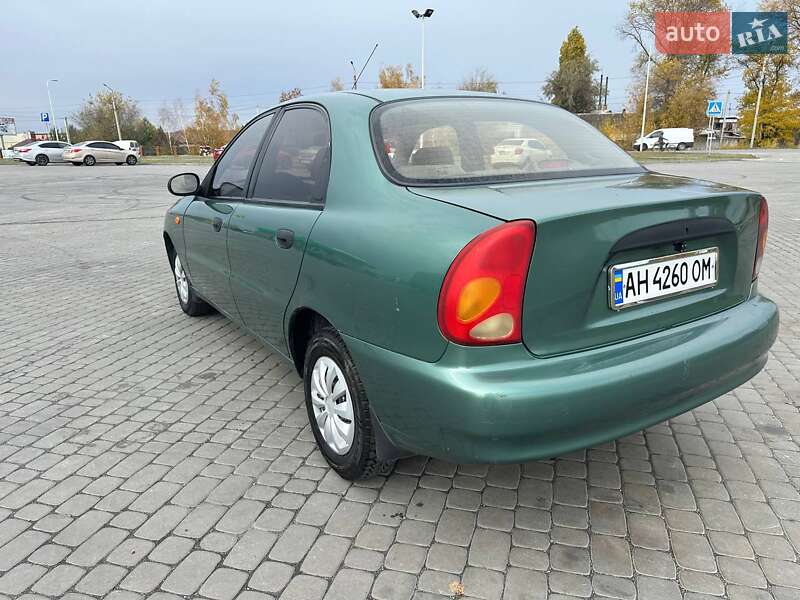 Седан ЗАЗ Sens 2011 в Новомосковске