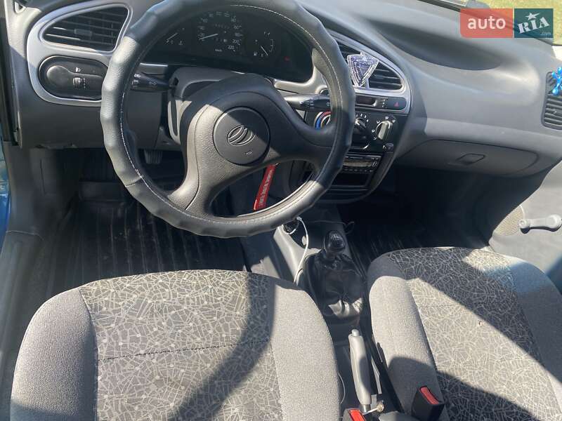 Седан ЗАЗ Sens 2011 в Радомышле