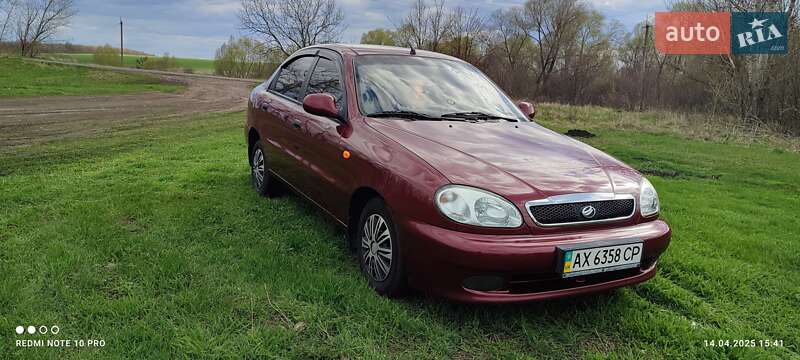 Седан ЗАЗ Sens 2012 в Великом Бурлуке