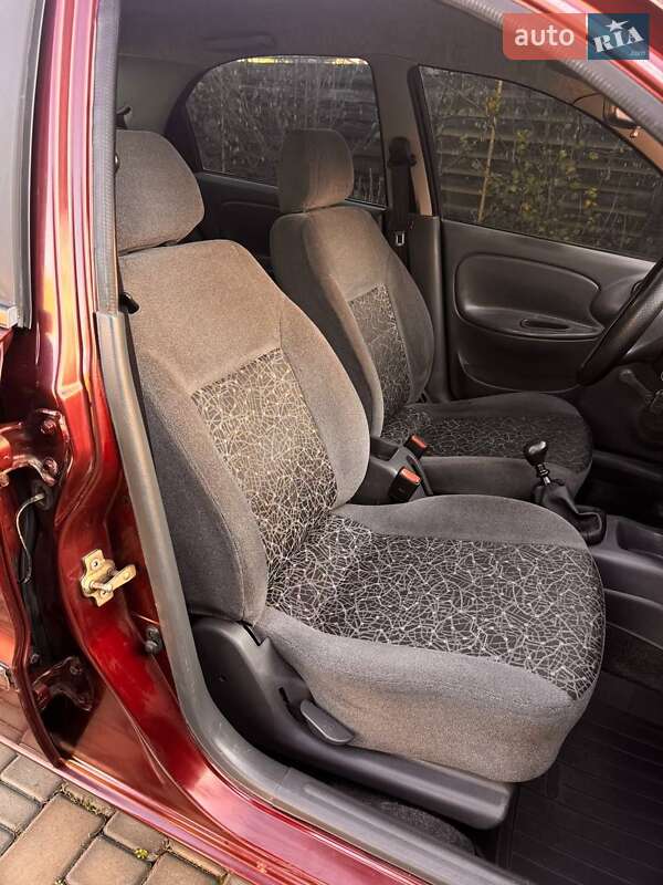 Седан ЗАЗ Sens 2010 в Одессе