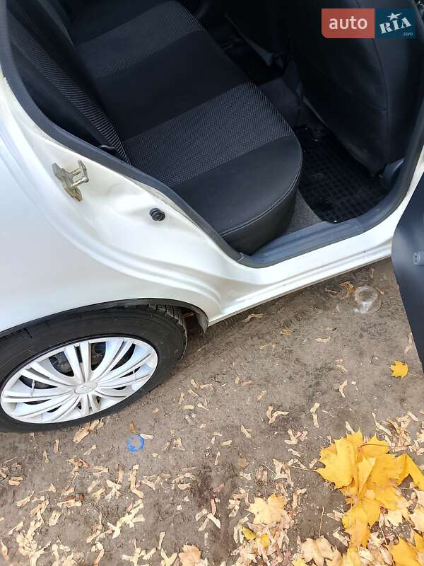 Седан ЗАЗ Sens 2007 в Дніпрі