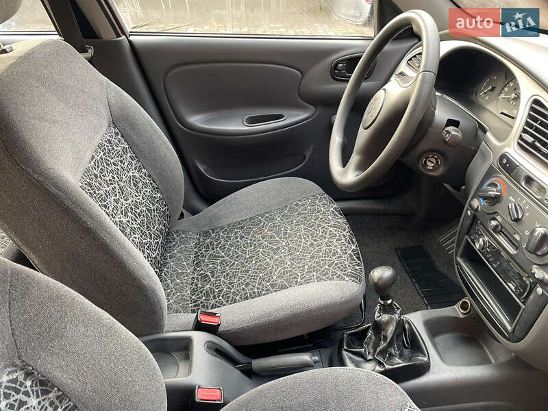 Седан ЗАЗ Sens 2011 в Сумах