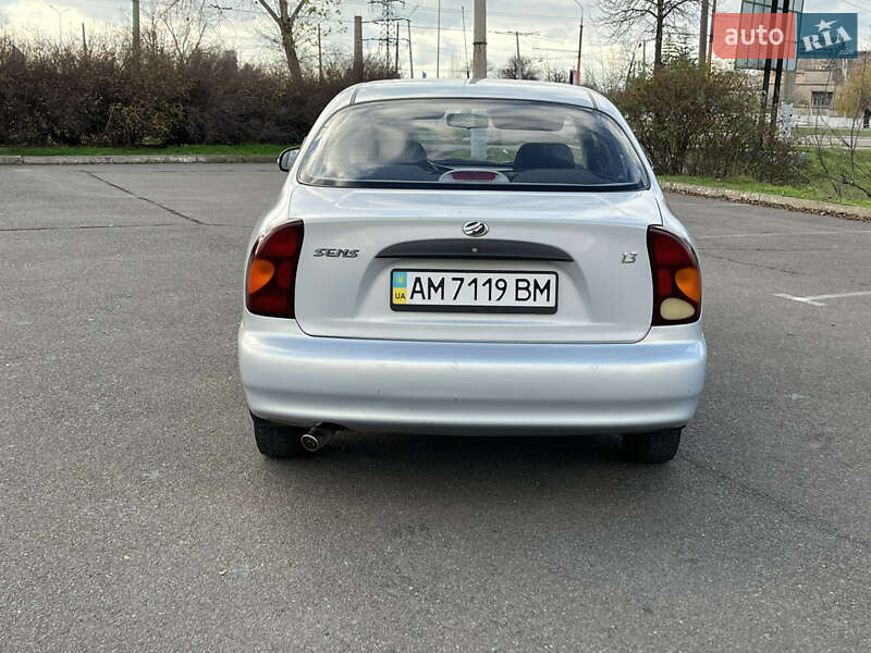 Седан ЗАЗ Sens 2013 в Кривом Роге