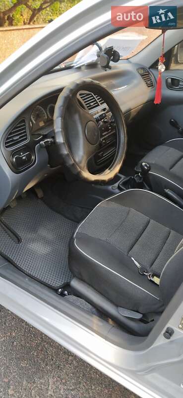 Седан ЗАЗ Sens 2016 в Николаеве