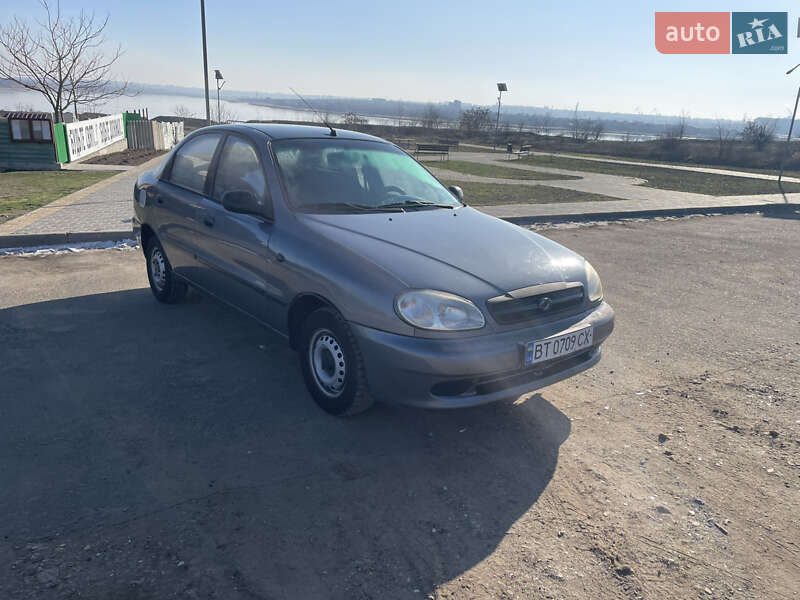 Седан ЗАЗ Sens 2009 в Николаеве