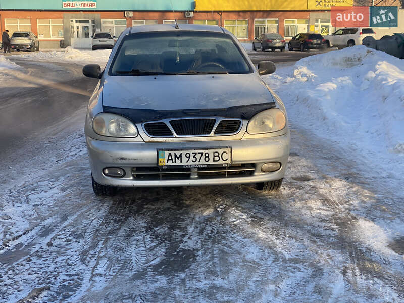 Седан ЗАЗ Sens 2007 в Черняхове