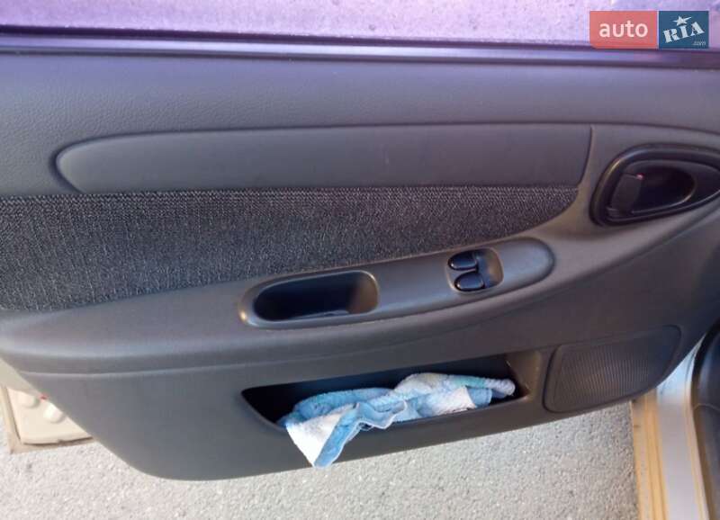 Седан ЗАЗ Sens 2012 в Киеве